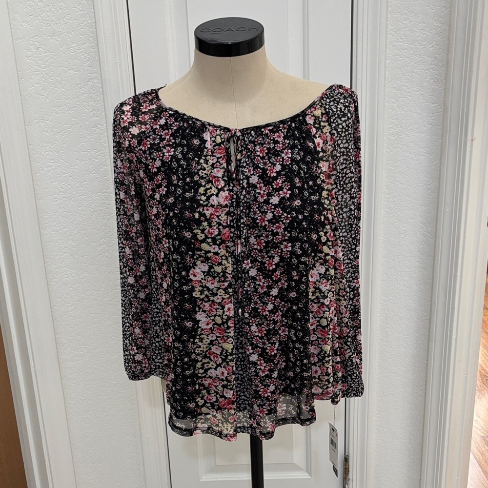 BCX Black and Pink Floral Blouse